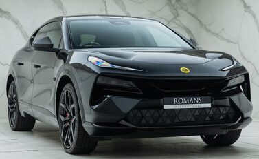 Lotus Eletre R 9