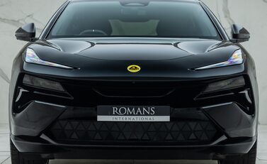 Lotus Eletre R 7
