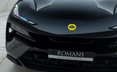 Lotus Eletre R 33