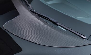 Lotus Eletre R 36