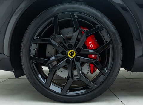 Lotus Eletre R 32