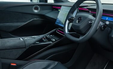 Lotus Eletre R 13