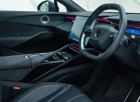 Lotus Eletre R 13