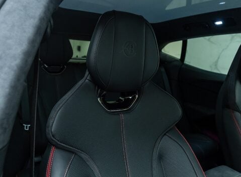 Lotus Eletre R 15