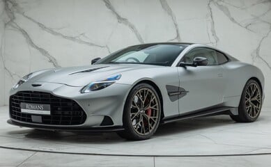 Aston Martin Vanquish V12