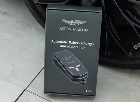 Aston Martin V8 Vantage 29