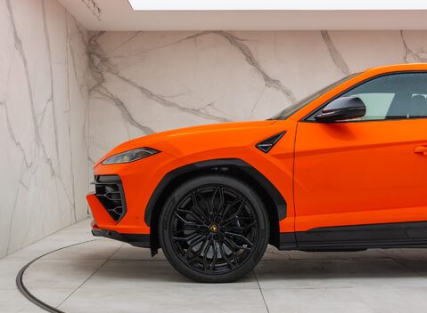 Lamborghini Urus SE 41
