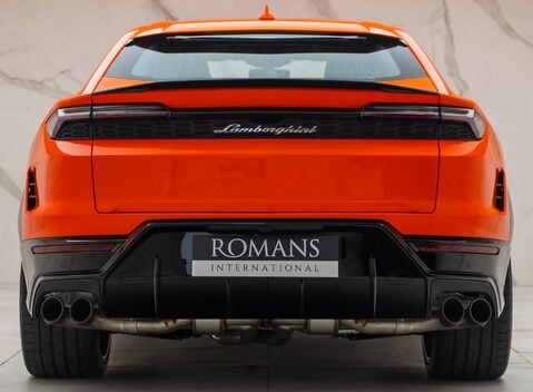 Lamborghini Urus SE 8
