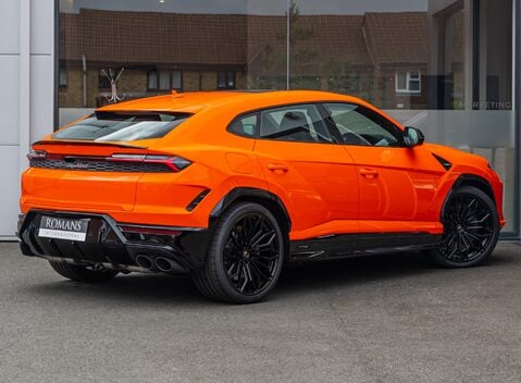 Lamborghini Urus SE 4
