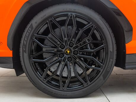 Lamborghini Urus SE