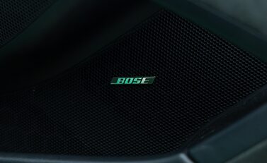 Porsche Cayman GT4 (718) 26