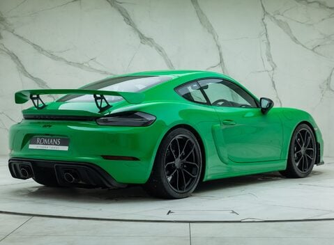 Porsche Cayman GT4 (718) 6