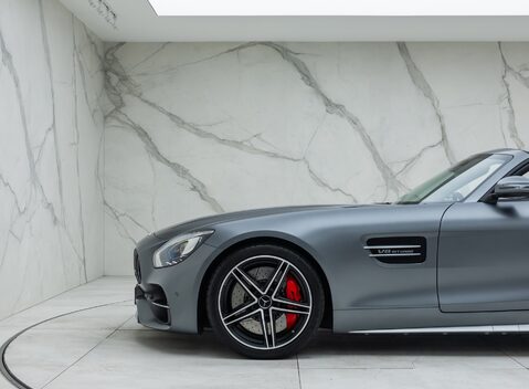 Mercedes-Benz Amg GT C Roadster 34