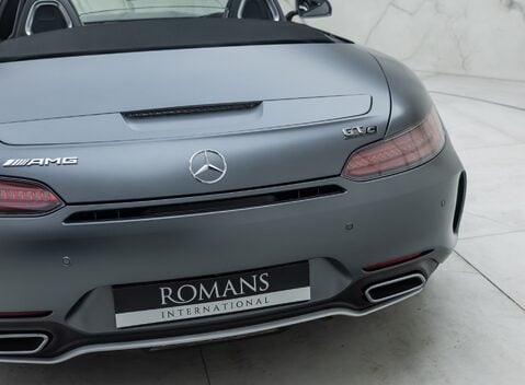 Mercedes-Benz Amg GT C Roadster 29