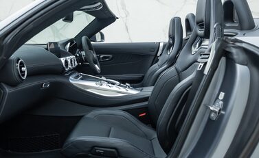 Mercedes-Benz Amg GT C Roadster 19