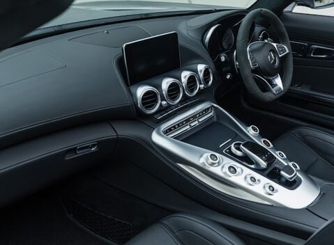 Mercedes-Benz Amg GT C Roadster 20