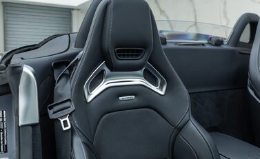 Mercedes-Benz Amg GT C Roadster 18