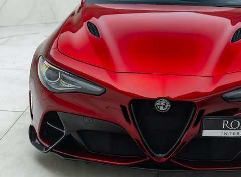 Alfa Romeo Giulia GTA 30