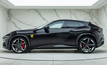 Ferrari Purosangue 6