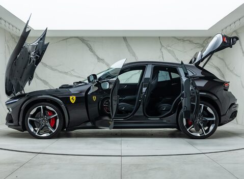 Ferrari Purosangue 7