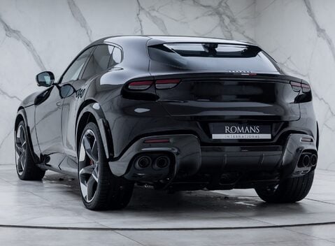 Ferrari Purosangue 15