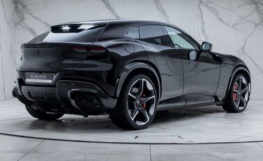 Ferrari Purosangue 7