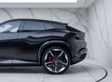 Ferrari Purosangue 38