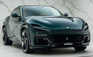 Ferrari Purosangue 6