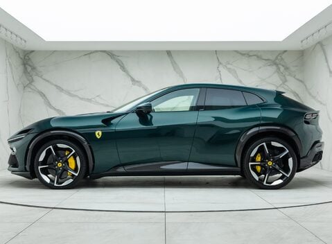 Ferrari Purosangue 2