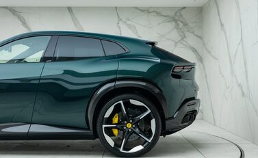 Ferrari Purosangue 45
