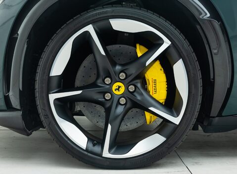 Ferrari Purosangue 30