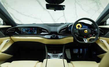 Ferrari Purosangue 19