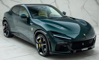 Ferrari Purosangue 8