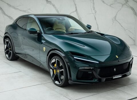Ferrari Purosangue 8