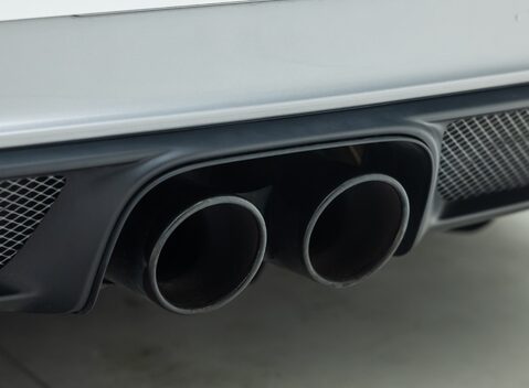 Porsche 911 GT3 (991.2) 33