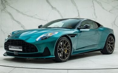 Aston Martin DB12 V8