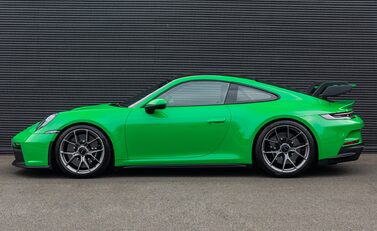 Porsche 911 GT3 (992) 3