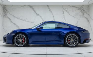 Porsche 911 Carrera S (992) 5