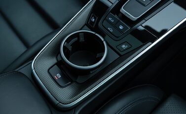 Porsche 911 Carrera S (992) 26