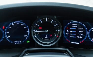 Porsche 911 Carrera S (992) 20