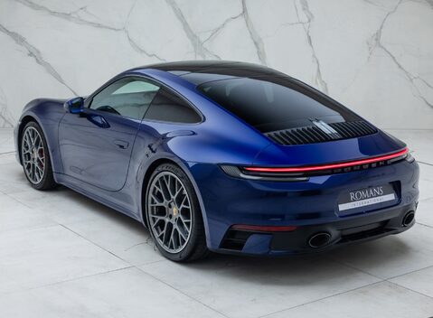 Porsche 911 Carrera S (992) 12