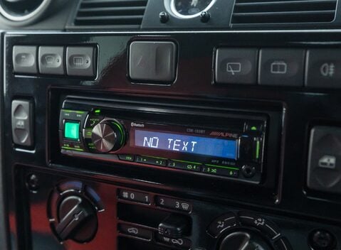 Land Rover Defender 90 ADVENTURE 22