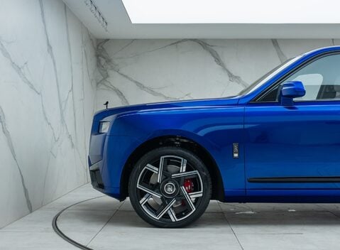 Rolls-Royce Cullinan Series II BLACK BADGE 41