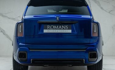 Rolls-Royce Cullinan Series II BLACK BADGE 8