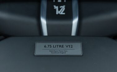 Rolls-Royce Cullinan Series II BLACK BADGE 45