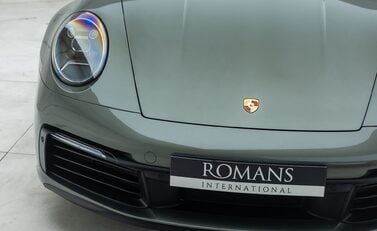 Porsche 911 Carrera S (992) 27