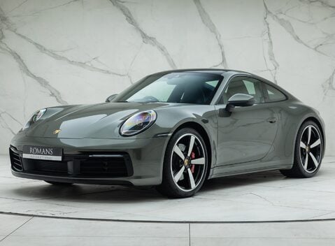 Porsche 911 Carrera S (992) 1