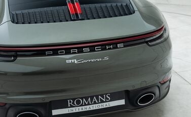 Porsche 911 Carrera S (992) 28