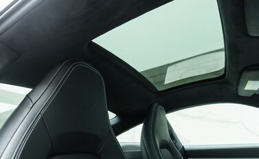 Porsche 911 Carrera S (992) 16