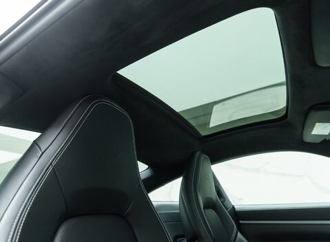 Porsche 911 Carrera S (992) 16